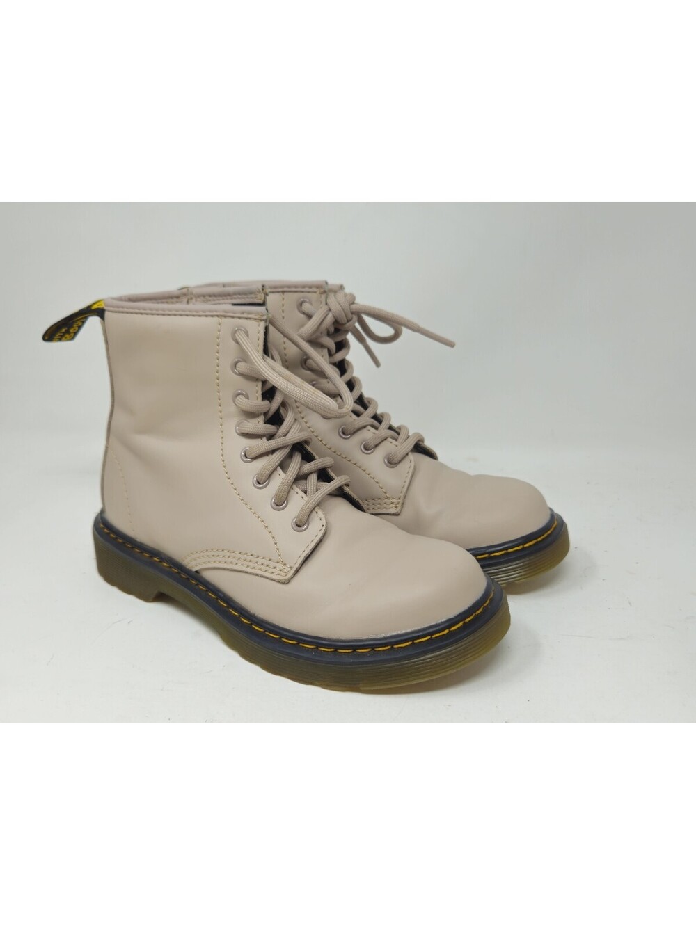 Dr. Martens Persephone Beige Black Platform Ankle Lace Up Boots Girl's Size 1